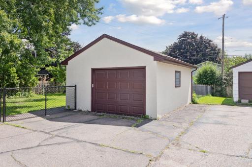 280 Edith Drive, Saint Paul, MN 55118