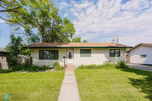 1909 14th Street S, Fargo, ND 58103