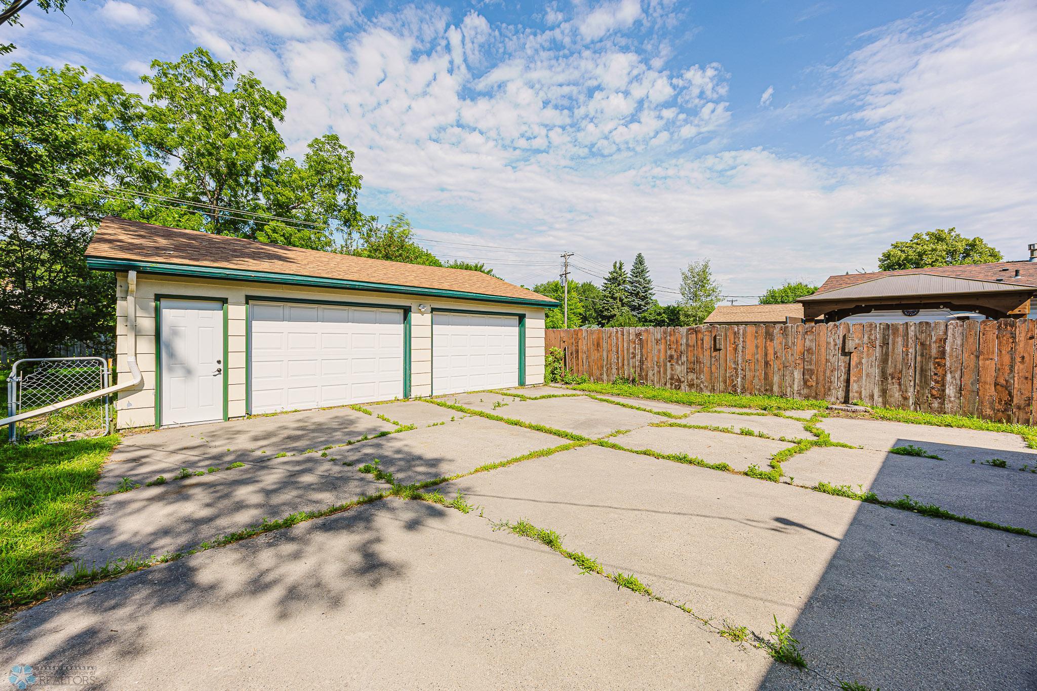 1909 14th St S, Fargo_-38.jpg