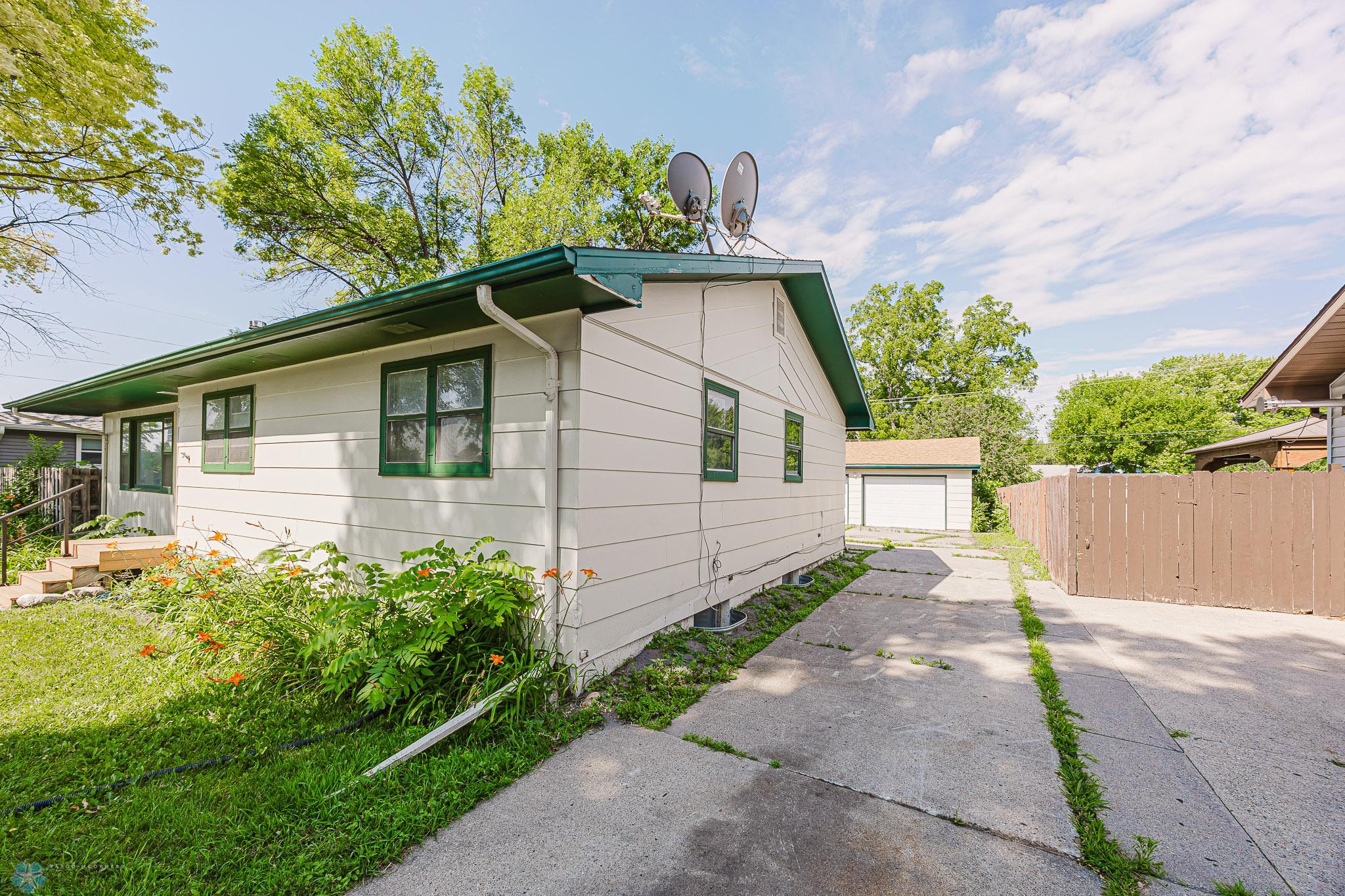 1909 14th St S, Fargo_-39.jpg