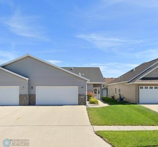 4768 Clock Tower Lane S, Fargo, ND 58104