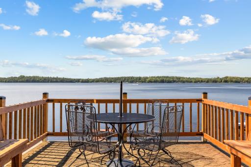 17328 Paradise Shores Road, Brainerd, MN 56401