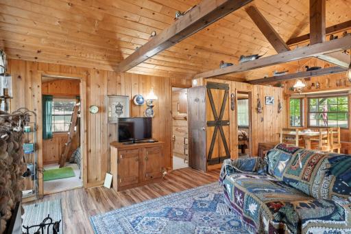 17328 Paradise Shores Road, Brainerd, MN 56401