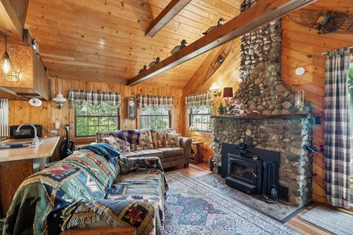 17328 Paradise Shores Road, Brainerd, MN 56401