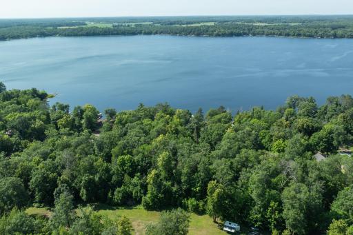 17328 Paradise Shores Road, Brainerd, MN 56401