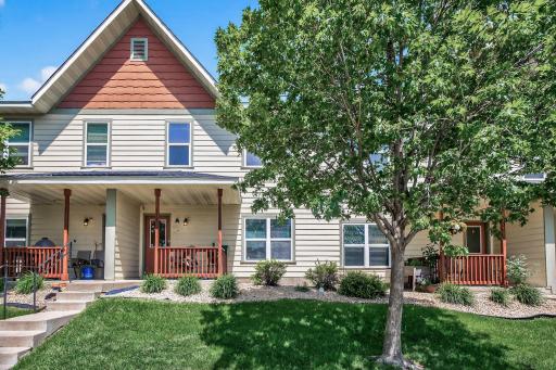 848 10th Avenue N, Minneapolis, MN 55411
