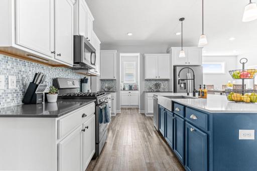 19621 115th Avenue N-13.jpg