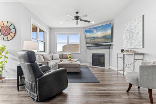 19621 115th Avenue N-3.jpg