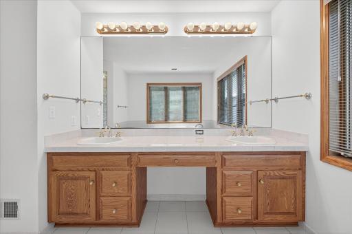 5236 Picha Road, Minnetonka, MN 55345