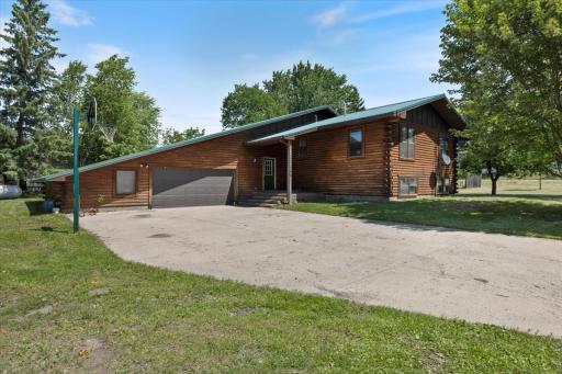 140 NW Northern Avenue NW, Blackduck, MN 56630