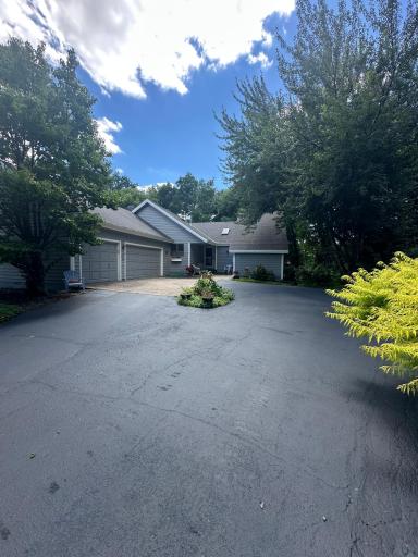 13376 Elaine Court, Savage, MN 55378