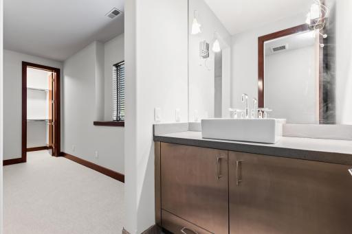 9730 Sky Lane, Eden Prairie, MN 55347