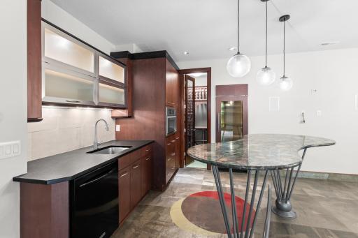 9730 Sky Lane, Eden Prairie, MN 55347