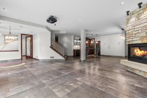 9730 Sky Lane, Eden Prairie, MN 55347