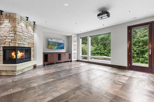 9730 Sky Lane, Eden Prairie, MN 55347