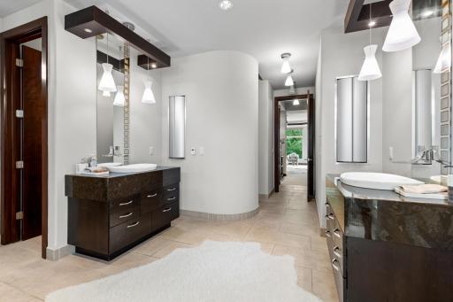 9730 Sky Lane, Eden Prairie, MN 55347