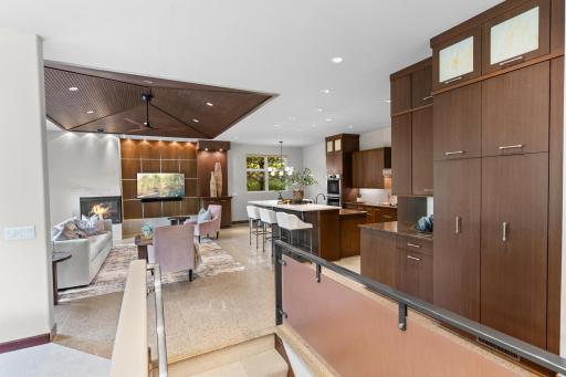 9730 Sky Lane, Eden Prairie, MN 55347
