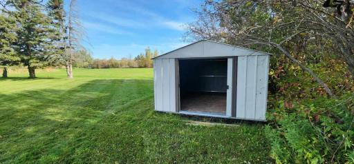 101 Pine Court, Warroad, MN 56763