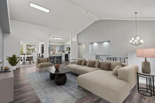 10-web-or-mls-9-web-or-mls-Niagara Ln-2204-009 VS.jpg