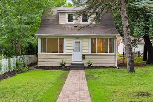 2365 Doswell Avenue, Saint Paul, MN 55108