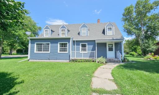 402 1st Street, Belview, MN 56214