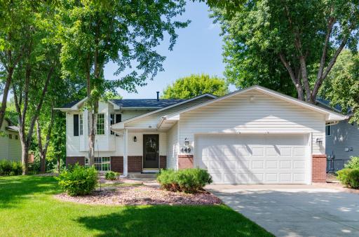 449 Diedrich Drive, Carver, MN 55315