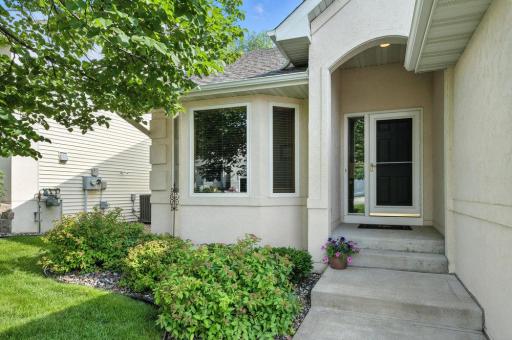 14985 Summit Circle NW, Prior Lake, MN 55372
