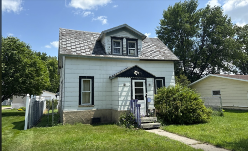 118 12th Street N, Breckenridge, MN 56520