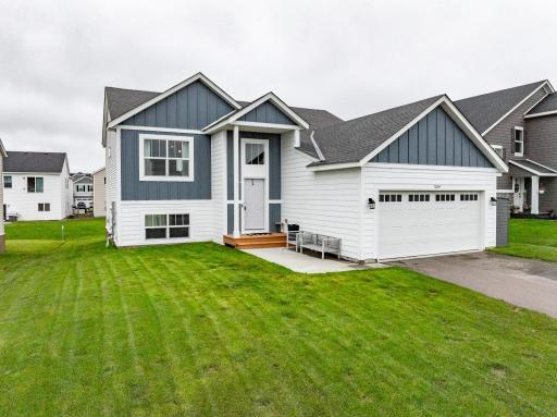 9234 25th Street NE, Saint Michael, MN 55376