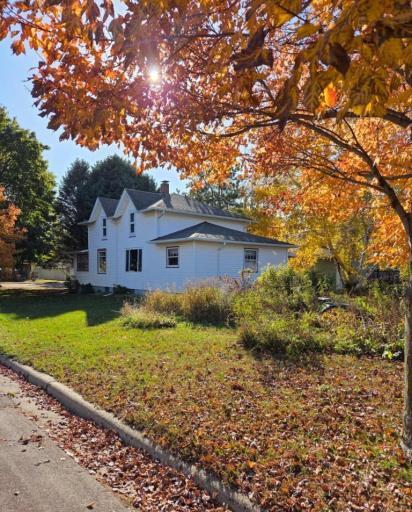 303 1st Street NW, New Richland, MN 56072