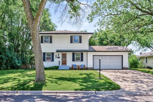 4309 78th Avenue N, Minneapolis, MN 55443