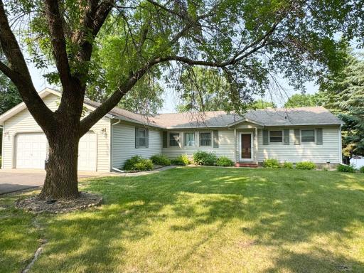 213 Cowdry Heights NW, Alexandria, MN 56308