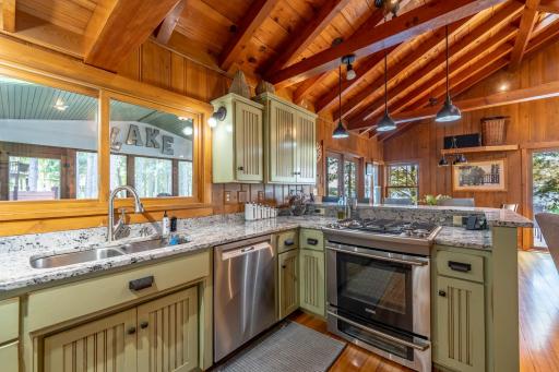 37301 2nd Street, Crosslake, MN 56442
