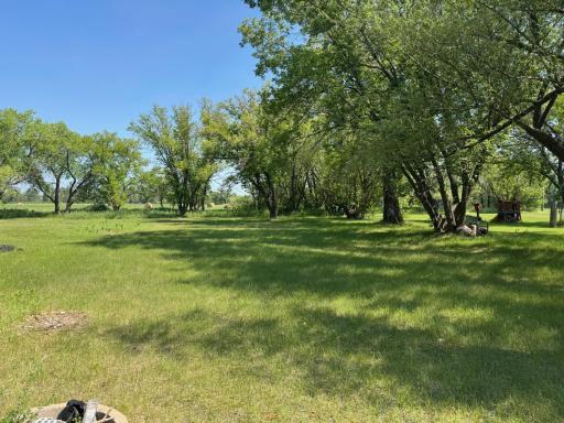 309 Alaska Street E, Lancaster, MN 56735