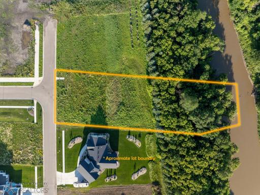 9256 Didrick Drive, Horace, ND 58047