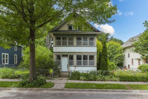 2416 13th Avenue S, Minneapolis, MN 55404