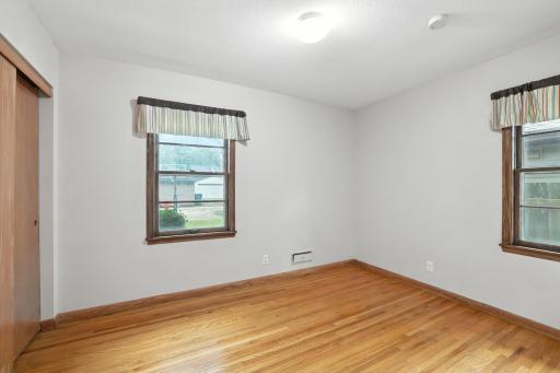 2415 Decatur Avenue S, Saint Louis Park, MN 55426