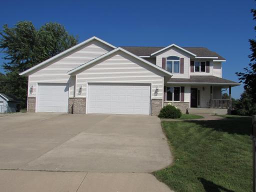 1575 Cornerstone Lane, Owatonna, MN 55060