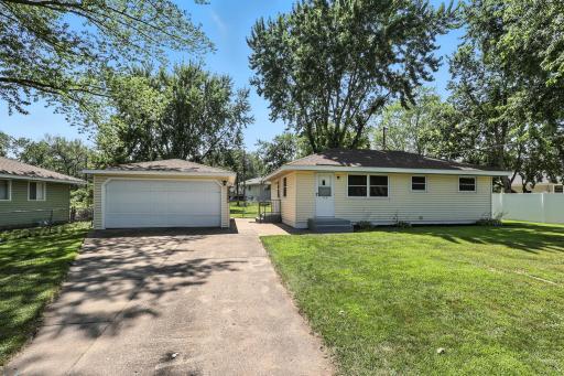 11118 Quincy Boulevard NE, Minneapolis, MN 55434