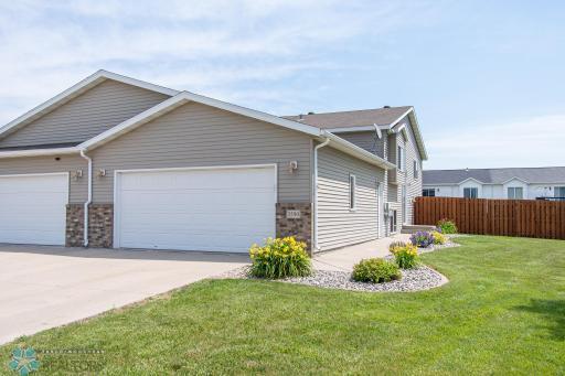 3590 Fillmore Street S, Fargo, ND 58104