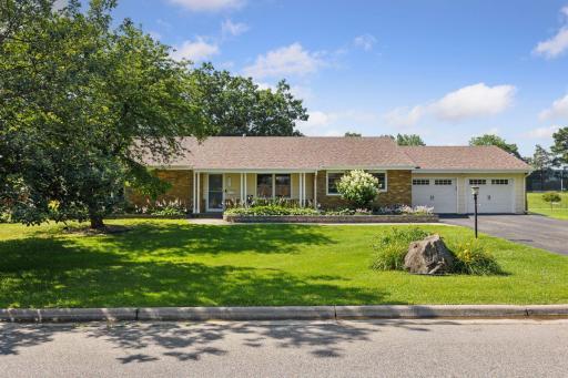 502 Drillane Road, Hopkins, MN 55305