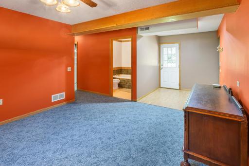 26815 147th Street NW, Zimmerman, MN 55398