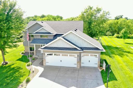 972 Waters Edge Circle, Avon, MN 56310