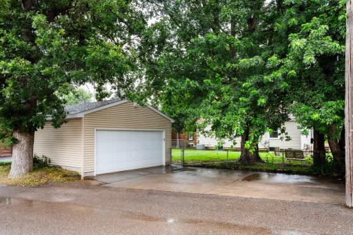 1207 6th Avenue N, Saint Cloud, MN 56303