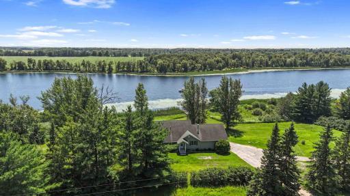 51800 500th Street, Menahga, MN 56464