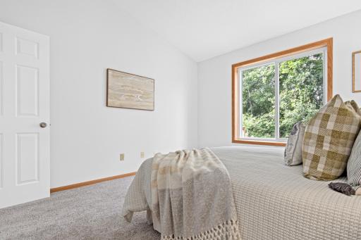 8811 Coffman Path, Inver Grove Heights, MN 55076