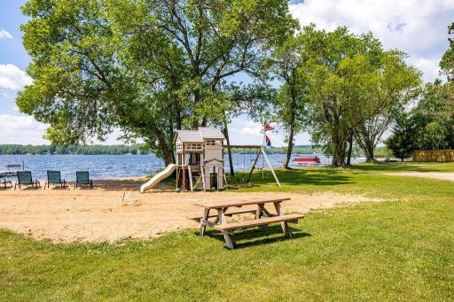 28179 E Shore Drive, Pengilly, MN 55775