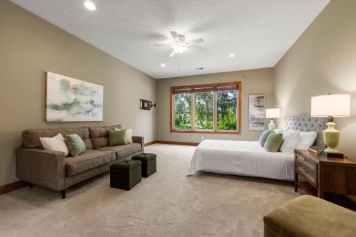 260 Calamus Circle, Medina, MN 55340