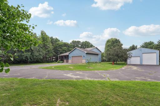 2-web-or-mls-Kettle River Blvd-S1207-002.jpg