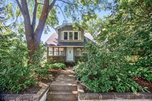 1160 Maryland Avenue E, Saint Paul, MN 55106